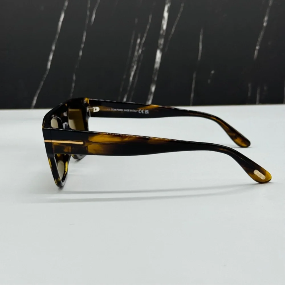 NEW TOM FORD TF907 48J UNISEX SUNGLASSES TOM FORD DUNNING-02 FT0907/S